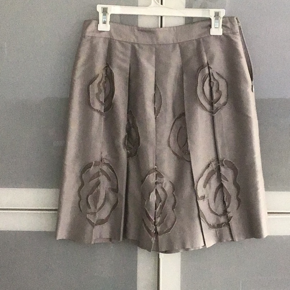 Women skirt